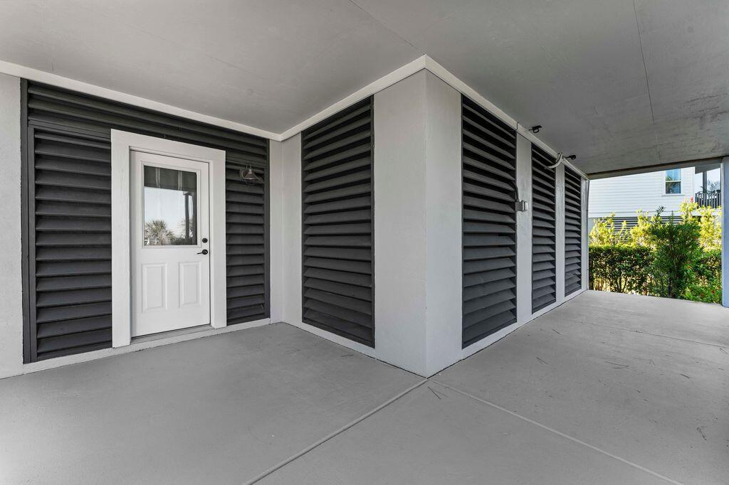 2336 Bucktail Court