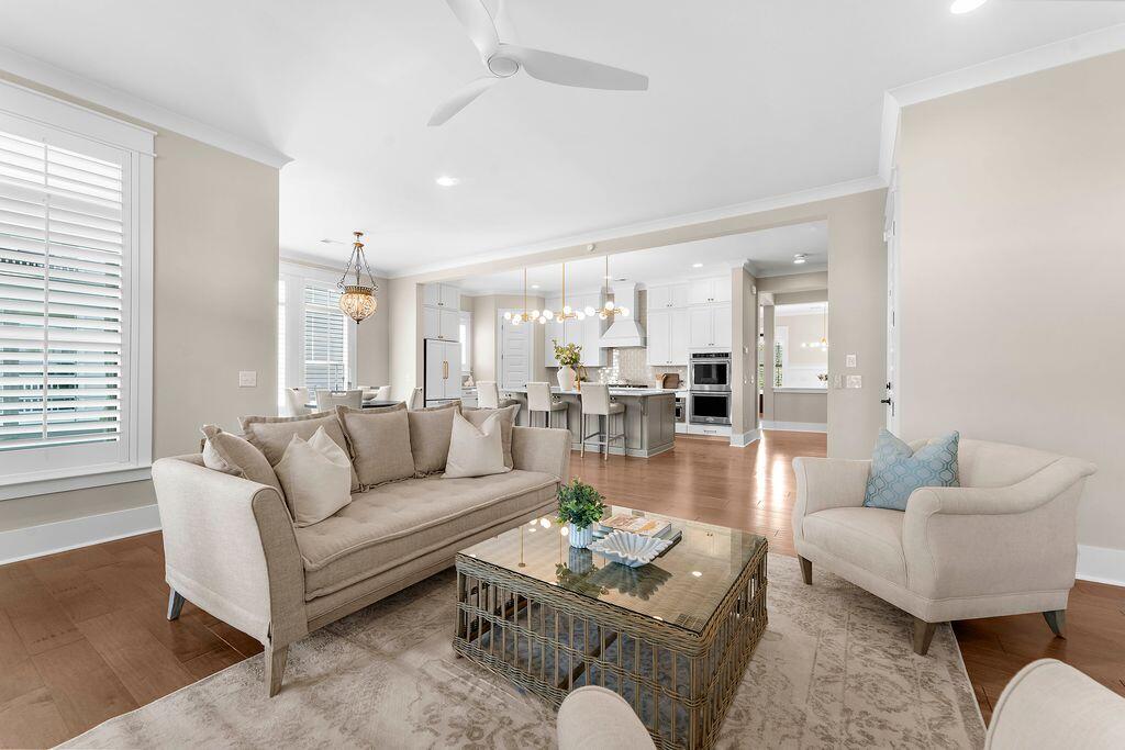 2336 Bucktail Court