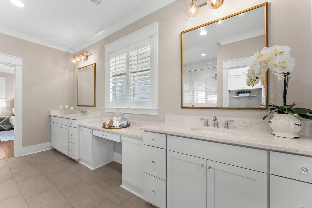 2336 Bucktail Court