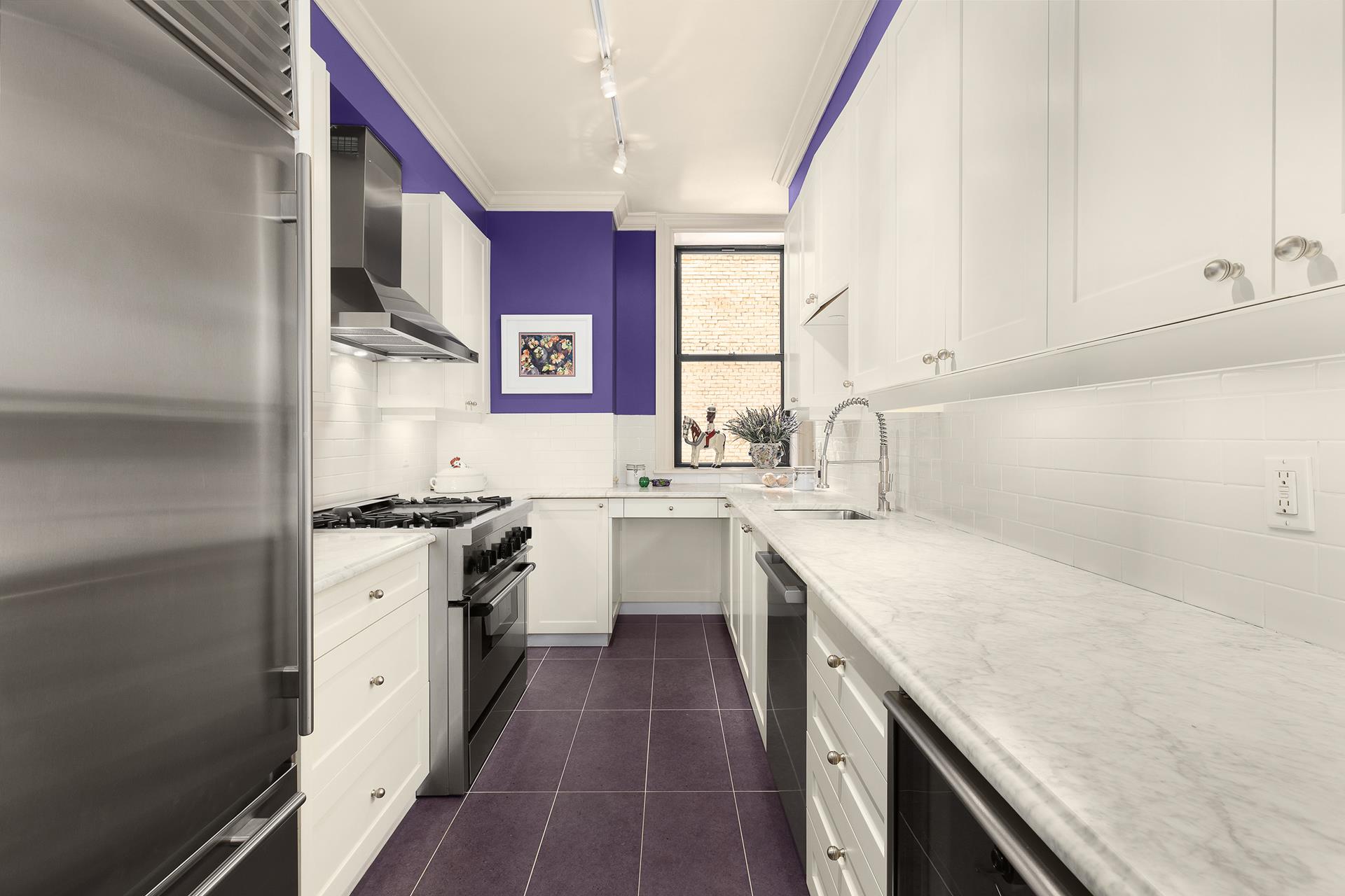 171 West 57th Street 3A - The Briarcliffe