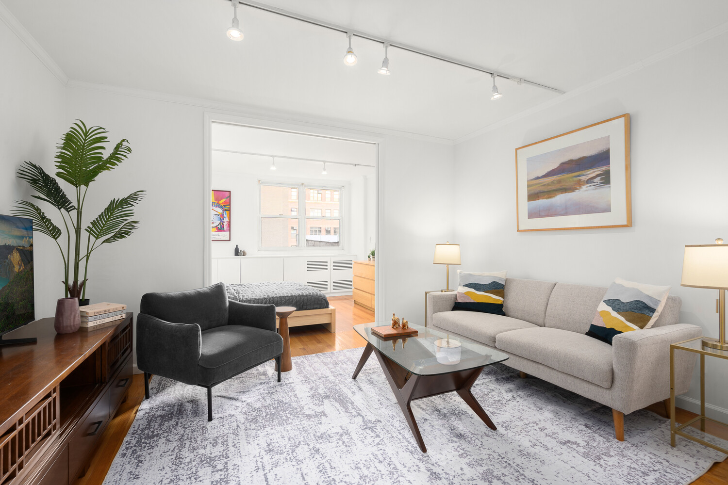 77 7TH Avenue 7U - The Vermeer