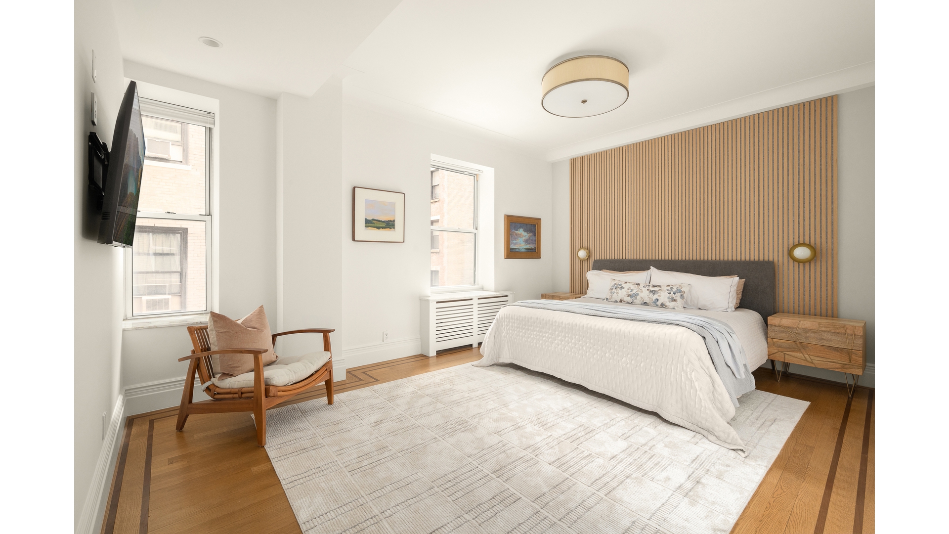 137 Riverside Drive, #2DE/1CD - The Clarendon