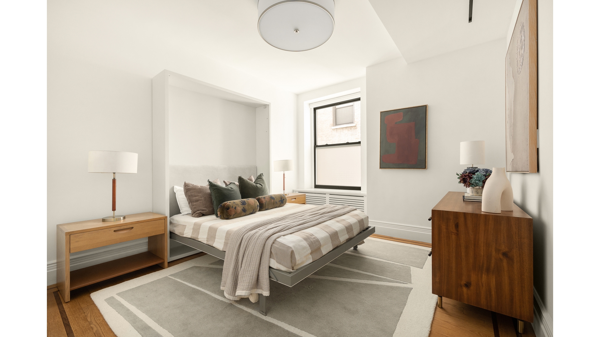 137 Riverside Drive, #2DE/1CD - The Clarendon