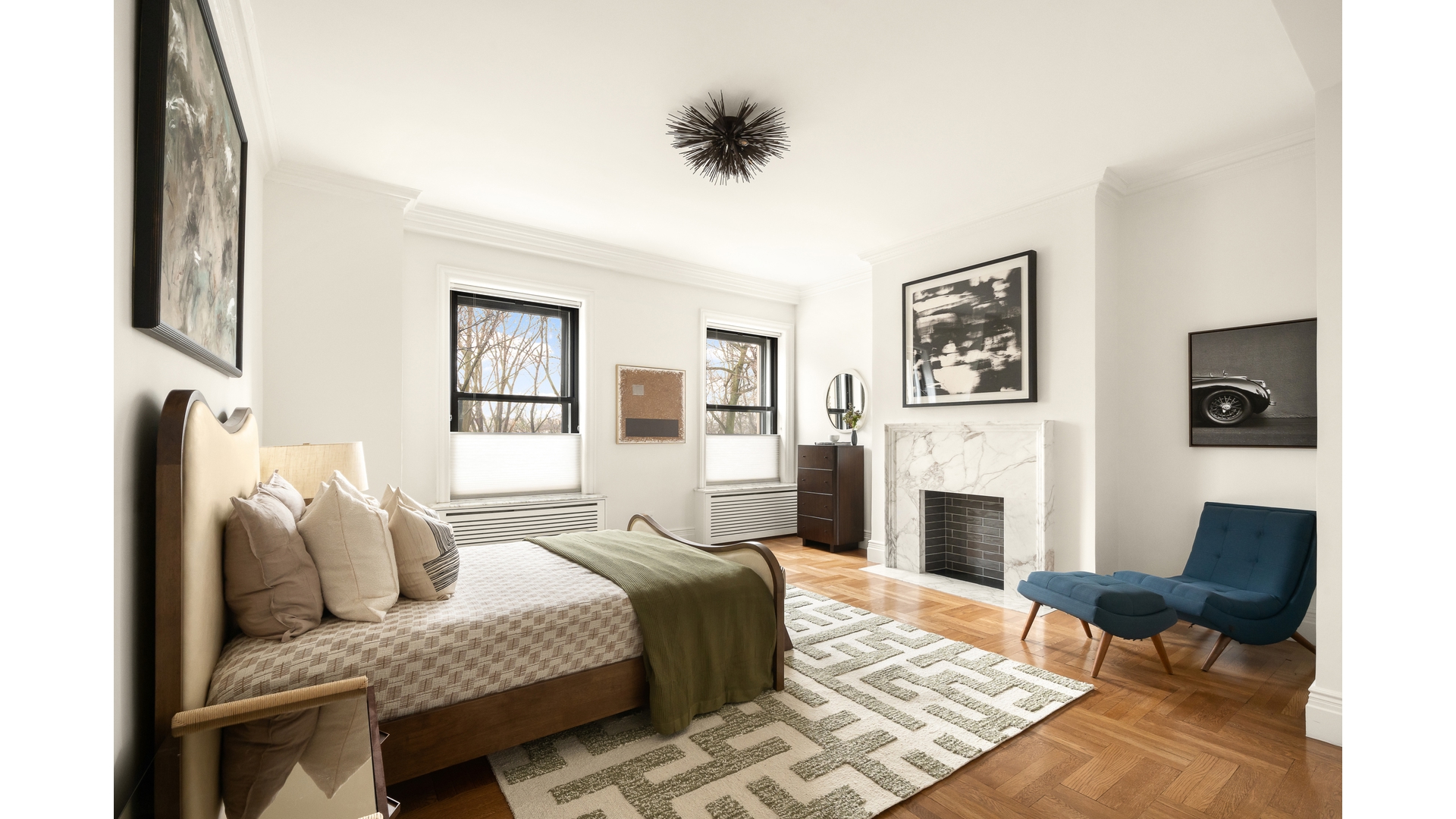 137 Riverside Drive, #2DE/1CD - The Clarendon