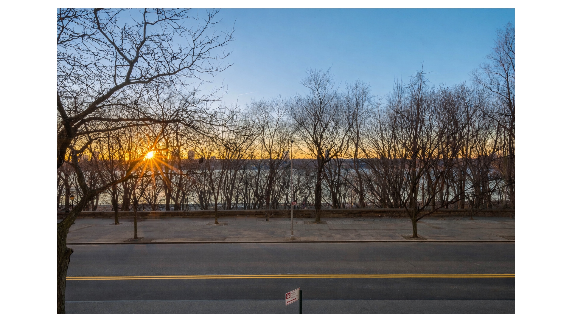 137 Riverside Drive, #2DE/1CD - The Clarendon