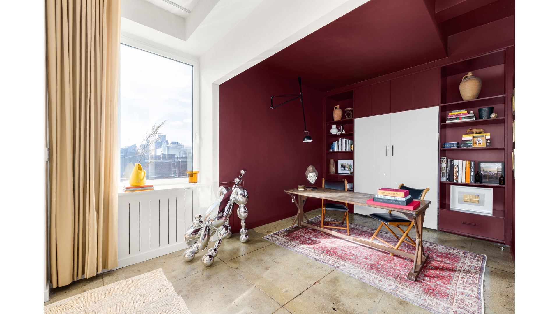 251 W 19TH Street, #5D