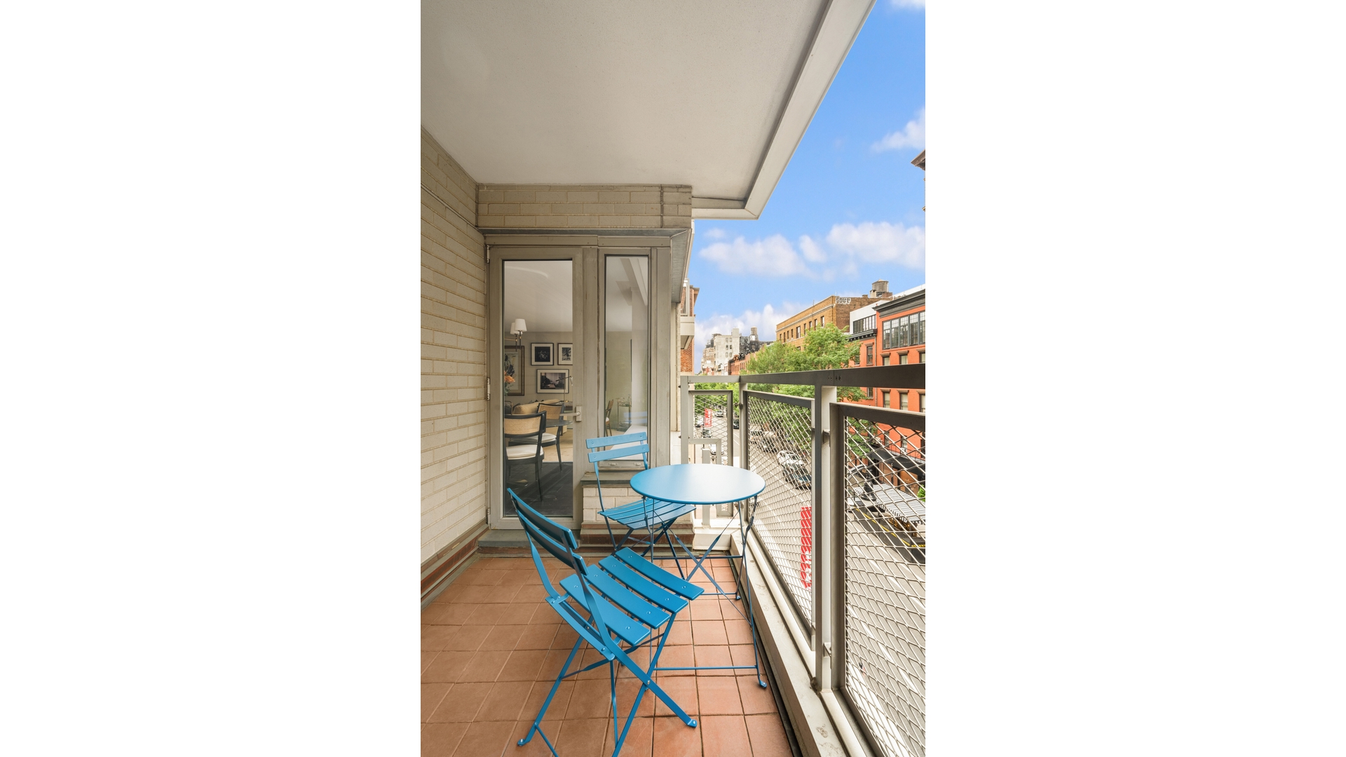 2 5th Avenue, Apt. 4R