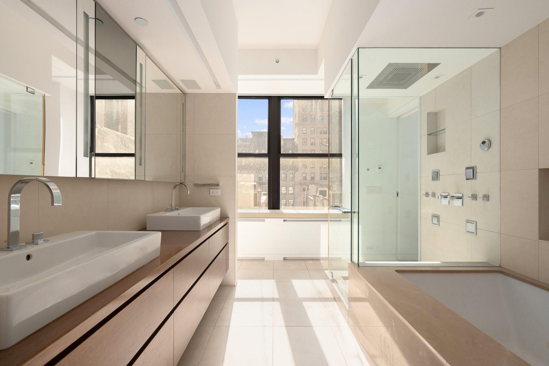 8 W 19TH Street, Unit 6