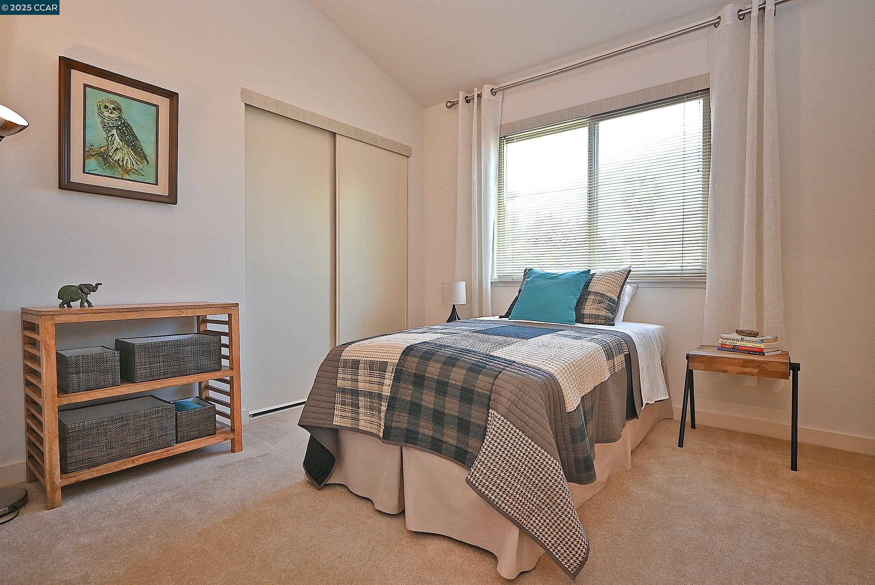 594 Morning Glory Dr