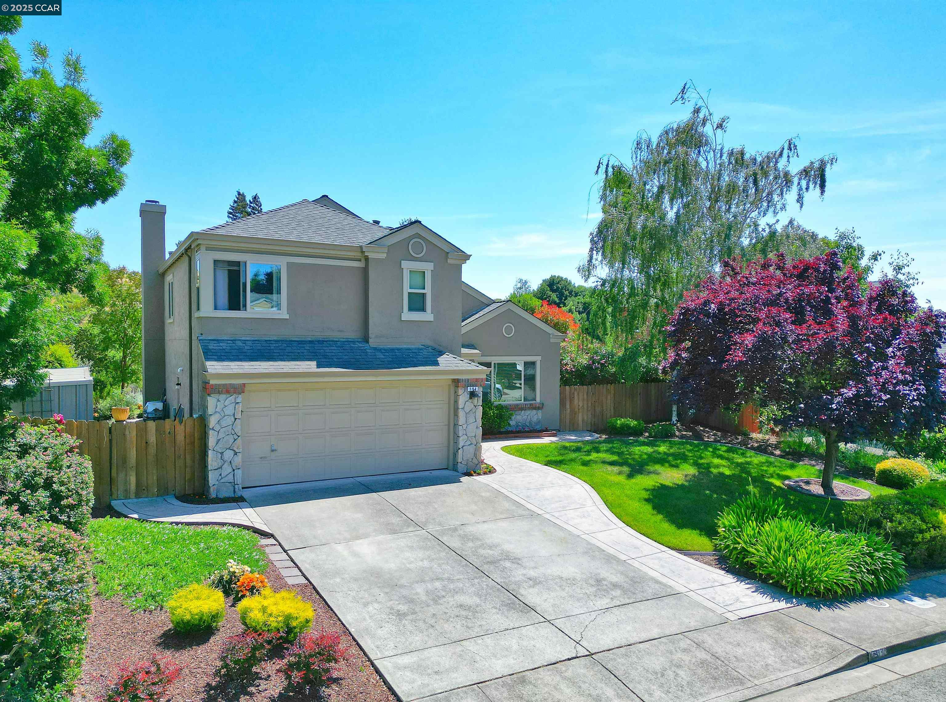 594 Morning Glory Dr