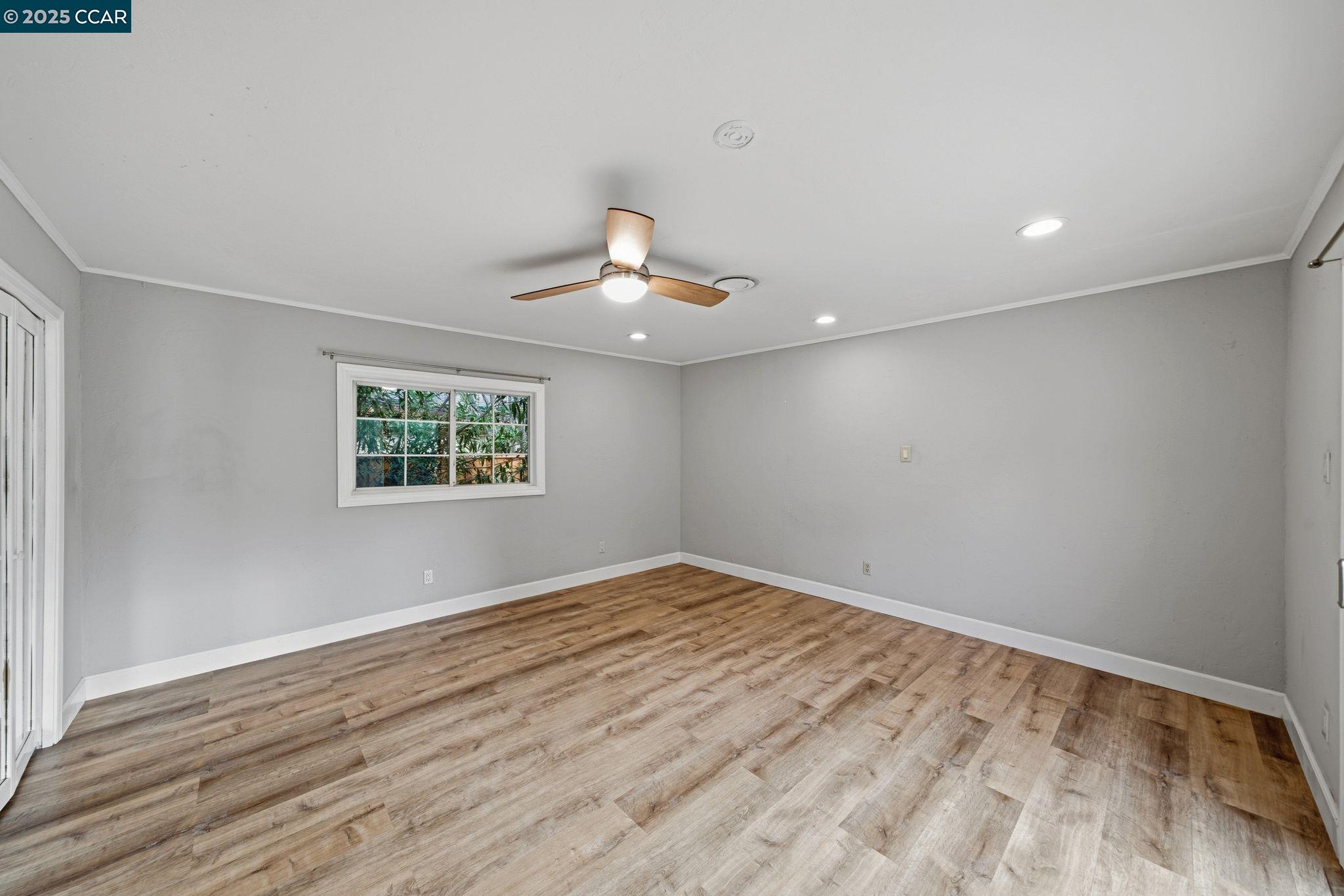 726 Grayson Rd