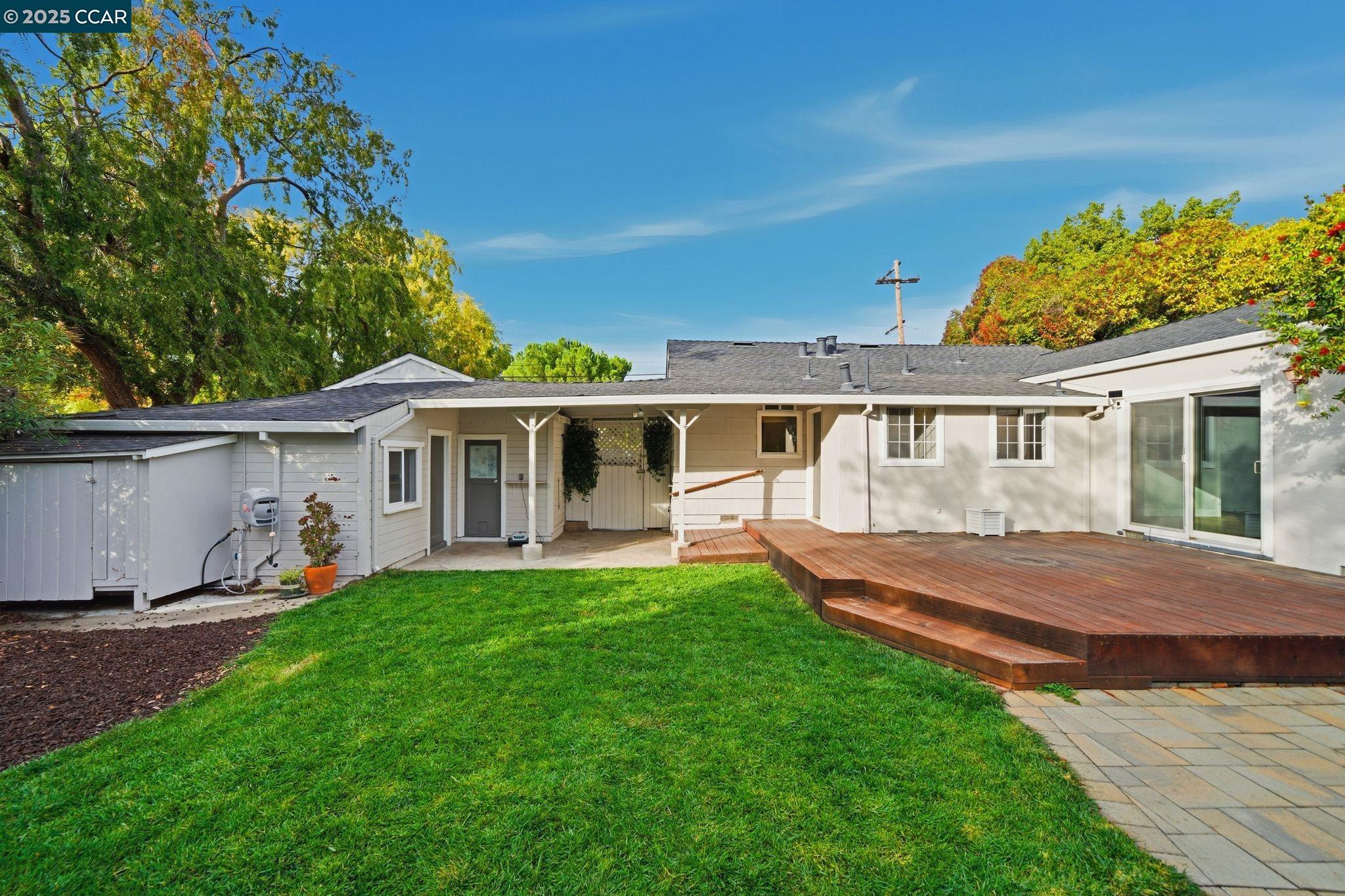 726 Grayson Rd