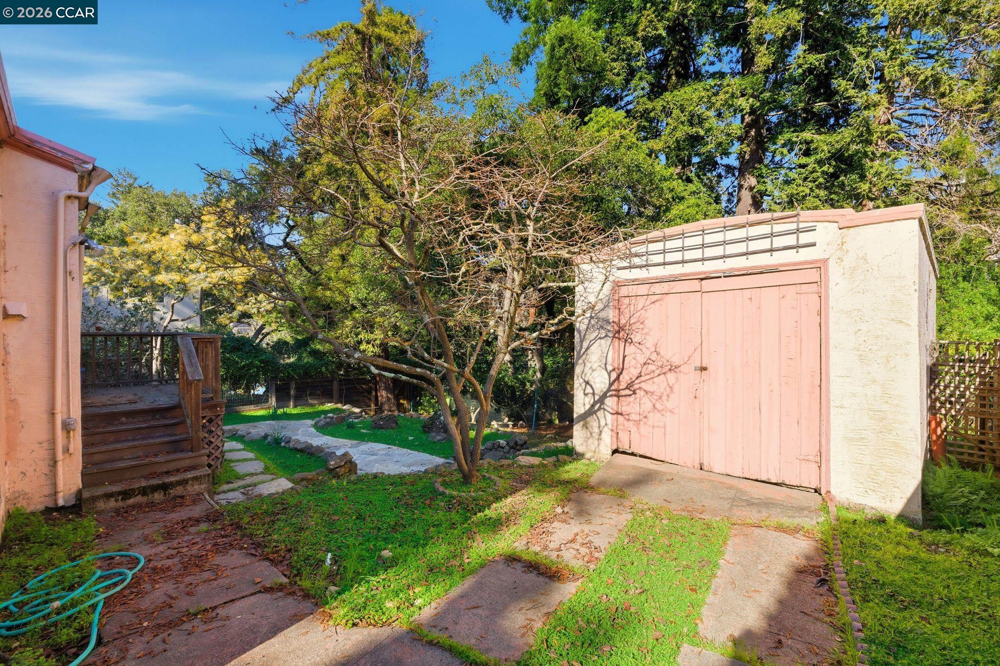 549 Santa Barbara Rd