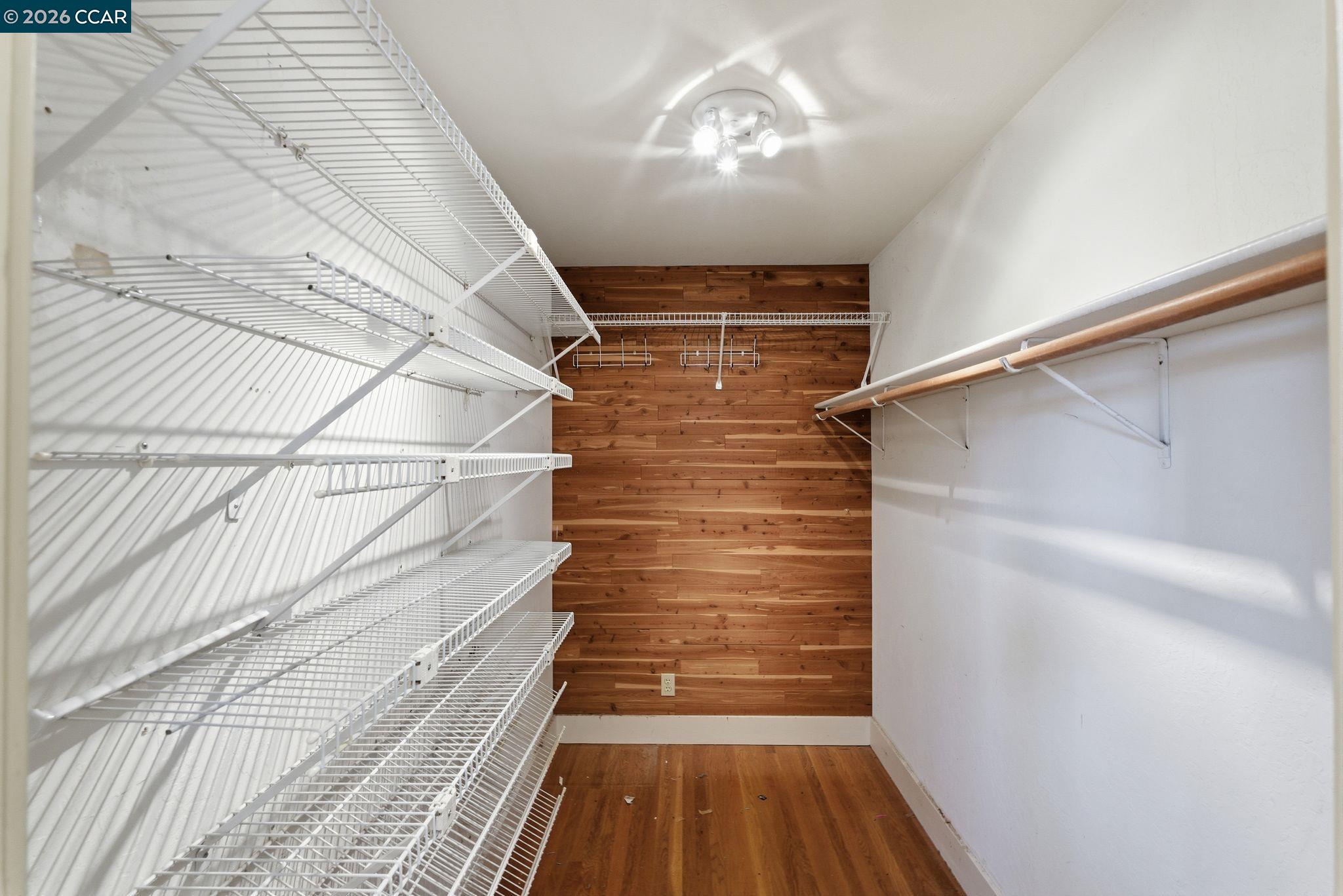 549 Santa Barbara Rd