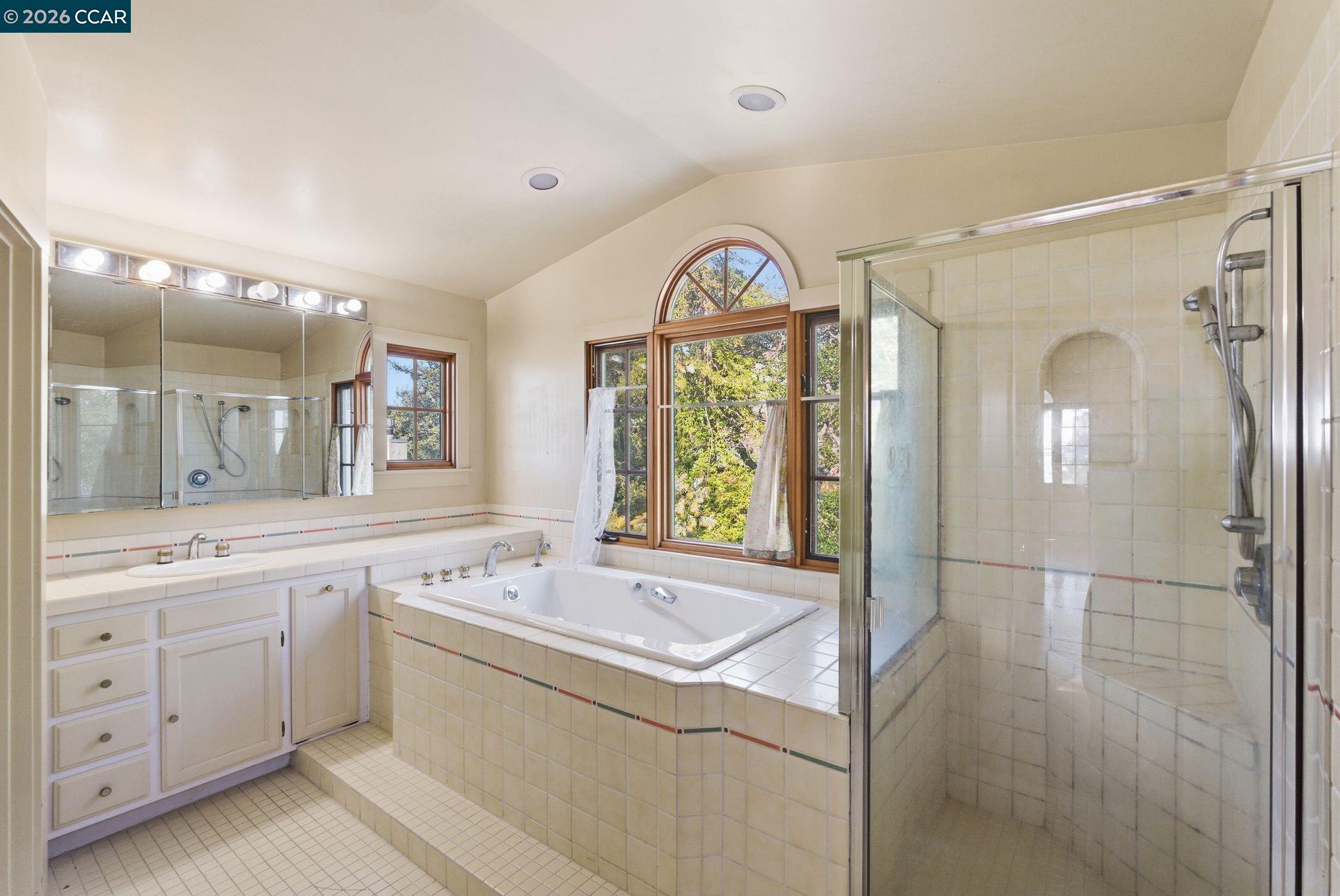 549 Santa Barbara Rd