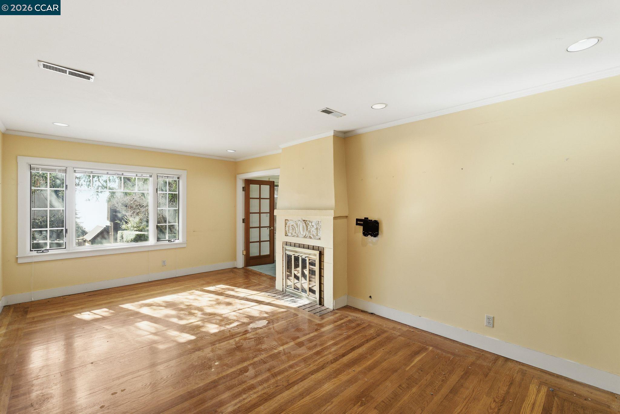 549 Santa Barbara Rd