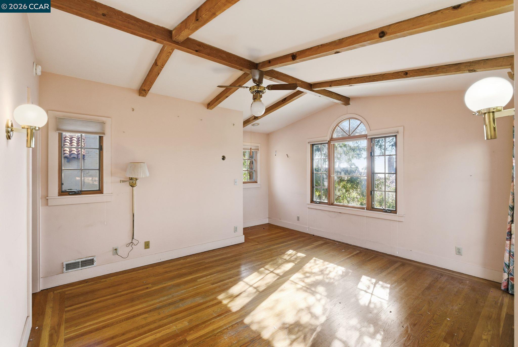 549 Santa Barbara Rd