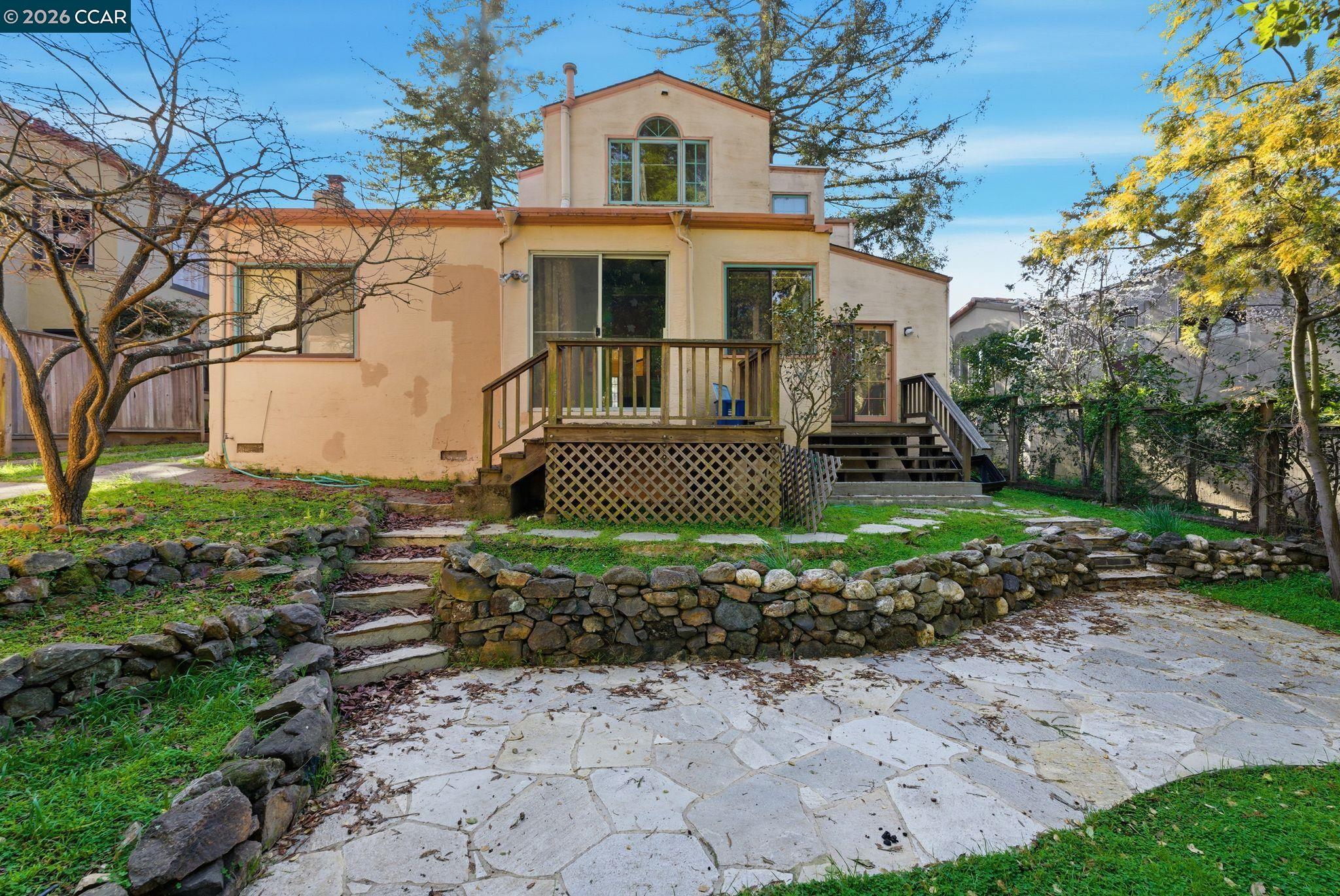 549 Santa Barbara Rd