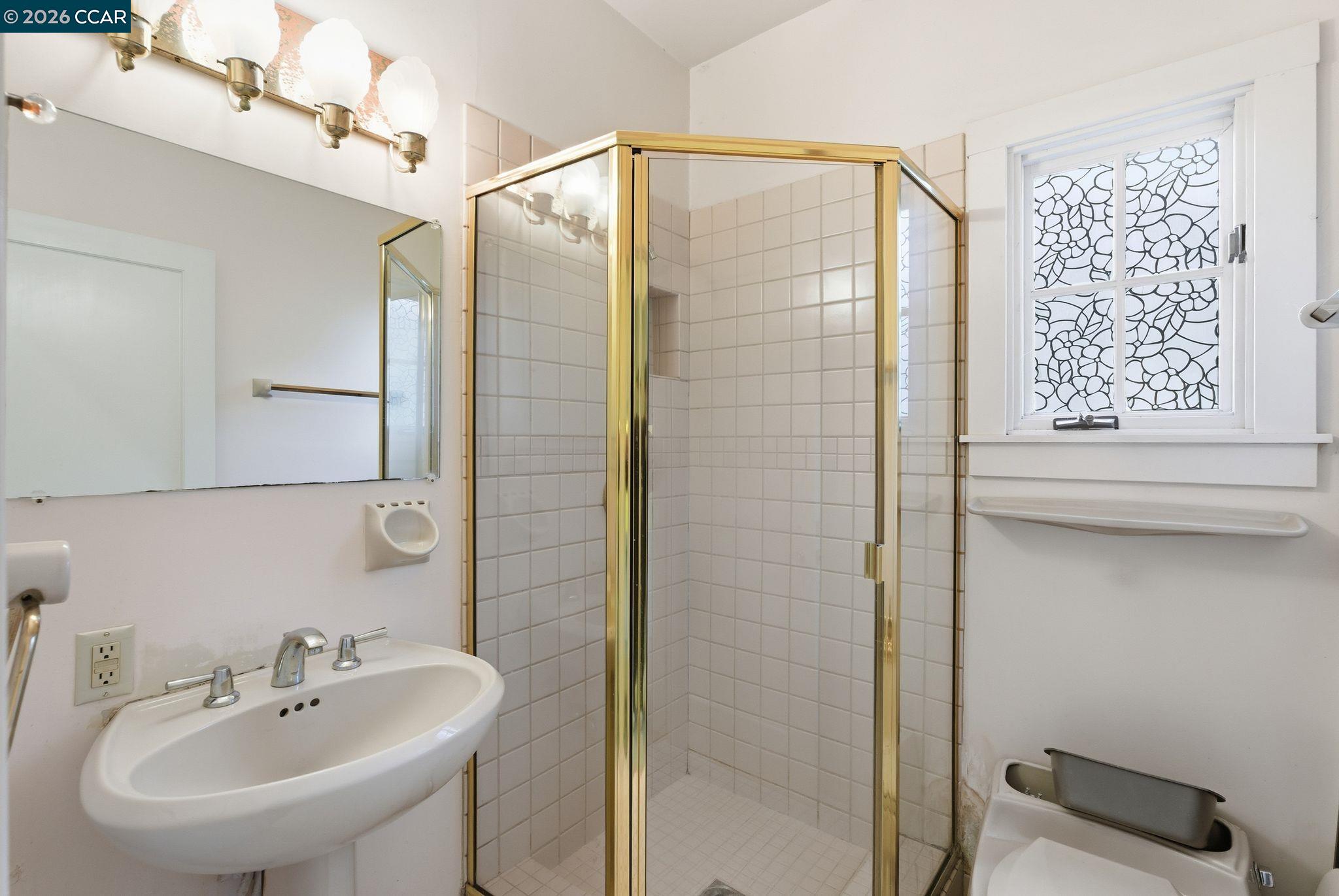 549 Santa Barbara Rd