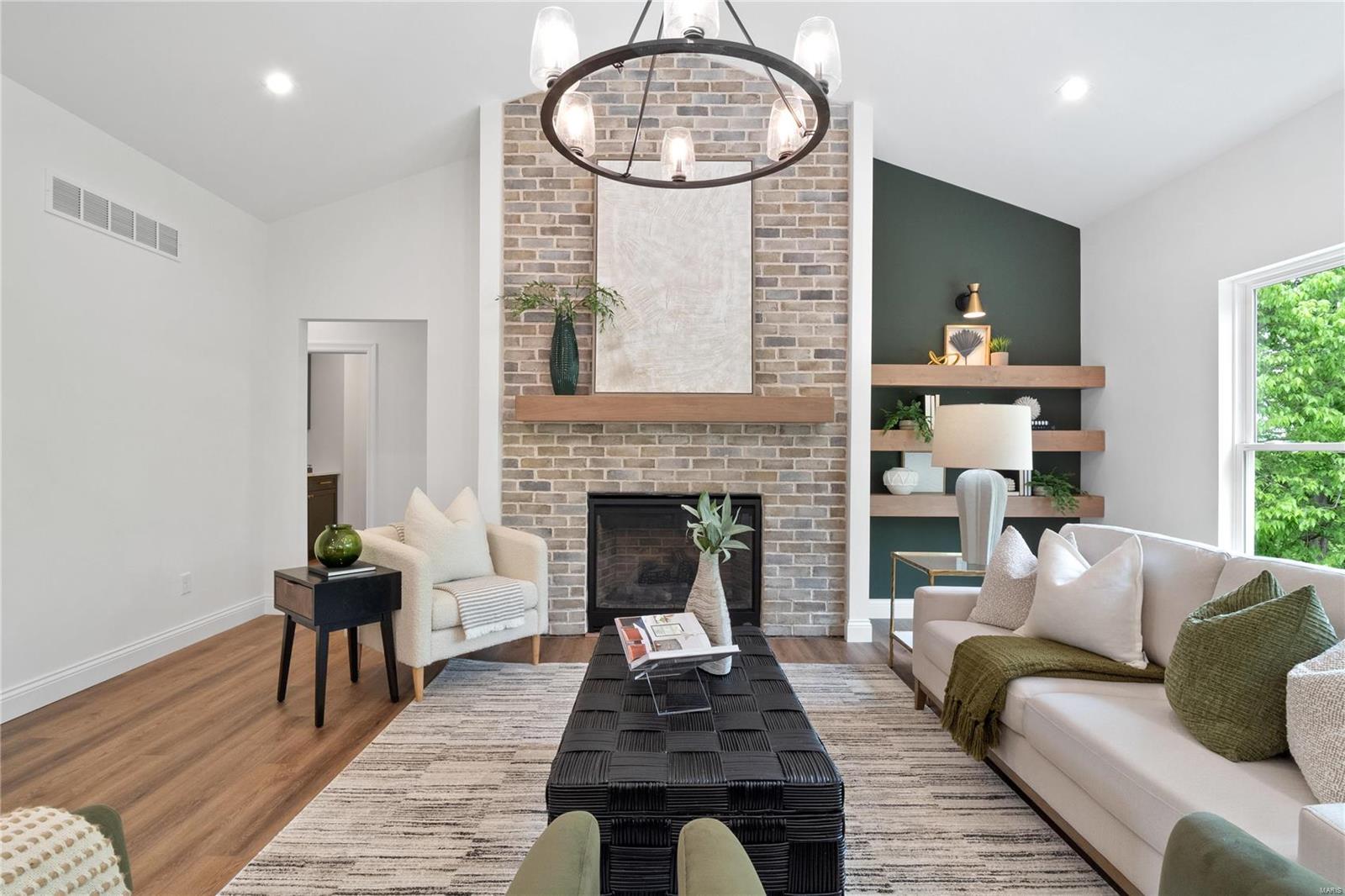 2810 Ozark Drive