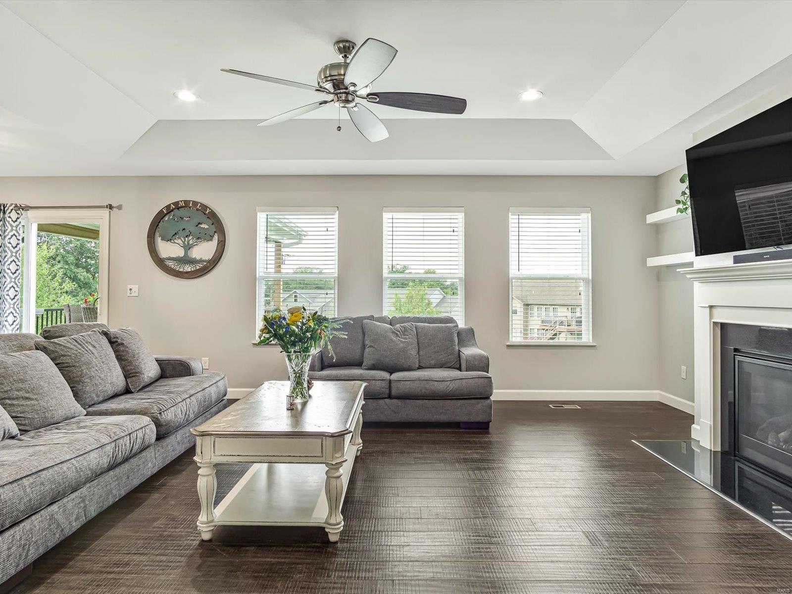 307 Independence Avenue