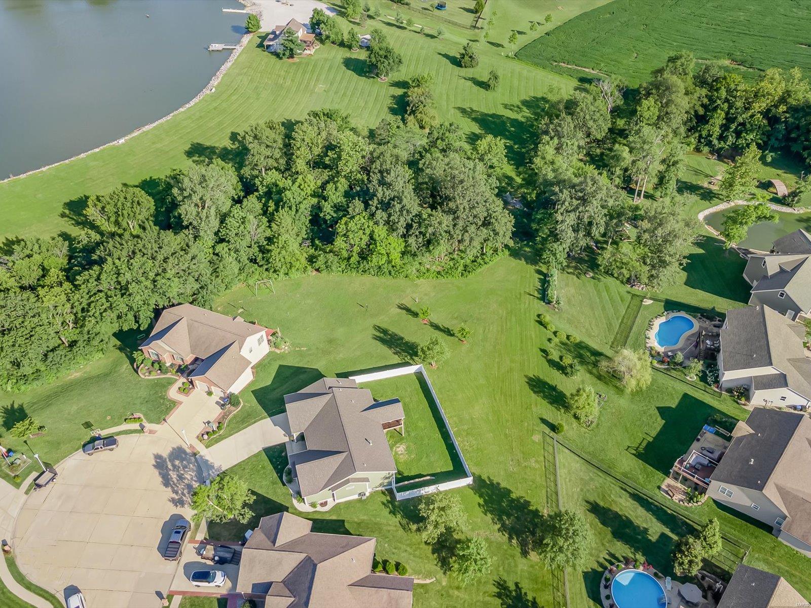 307 Independence Avenue