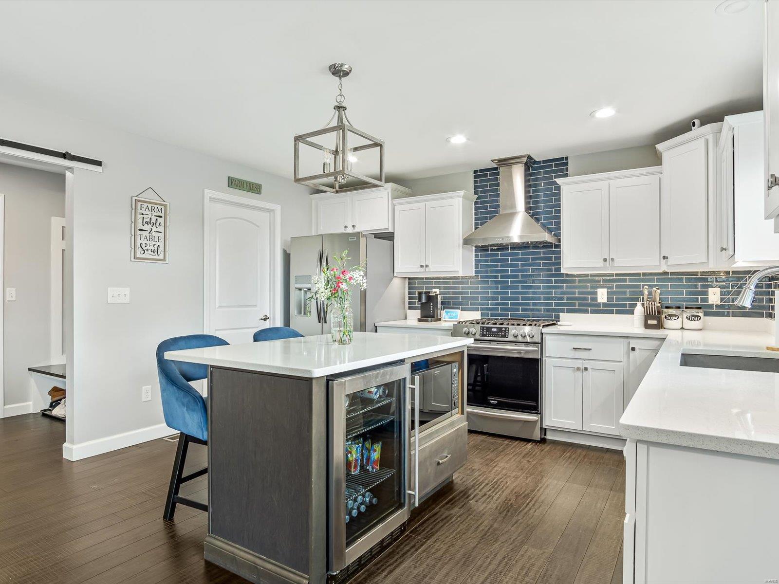 307 Independence Avenue