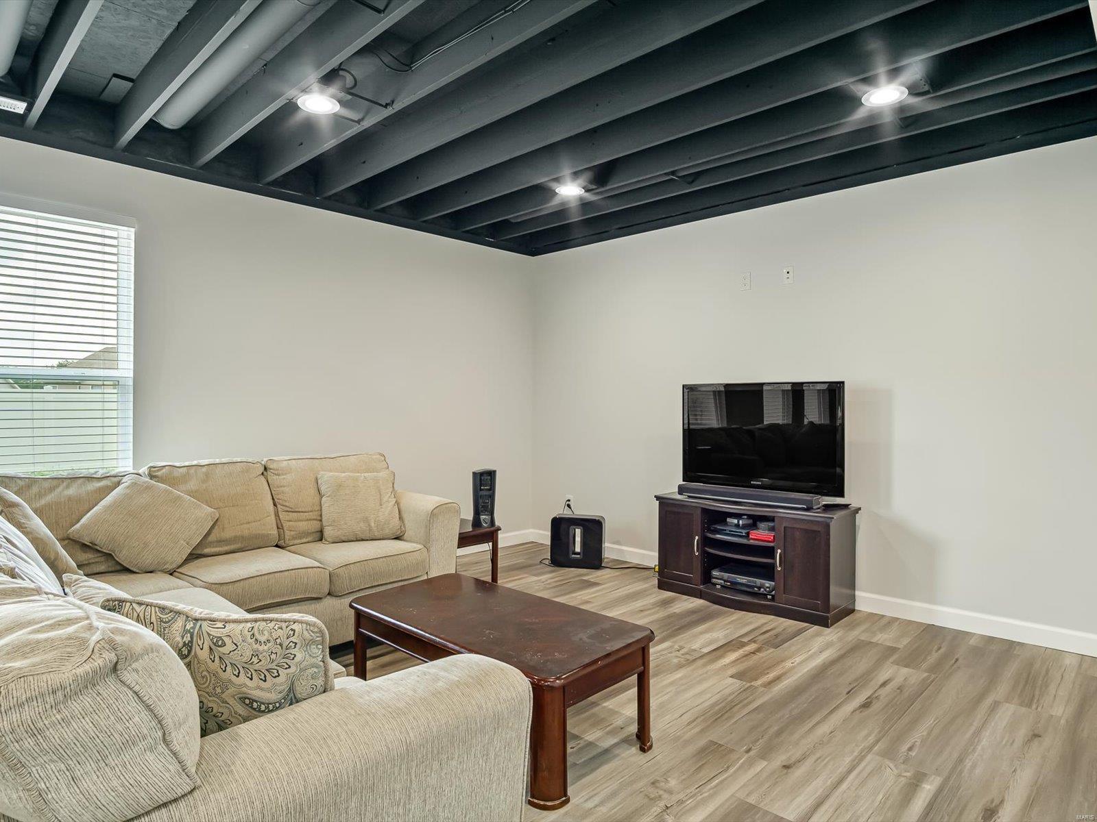 307 Independence Avenue