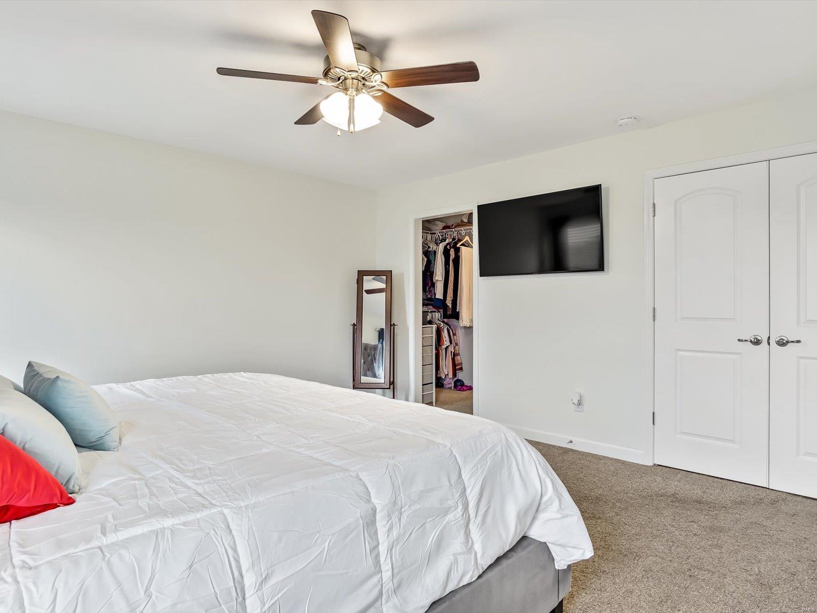 307 Independence Avenue