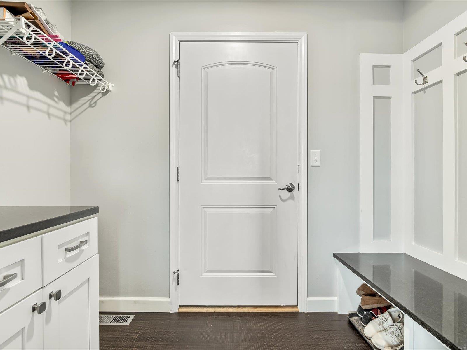 307 Independence Avenue