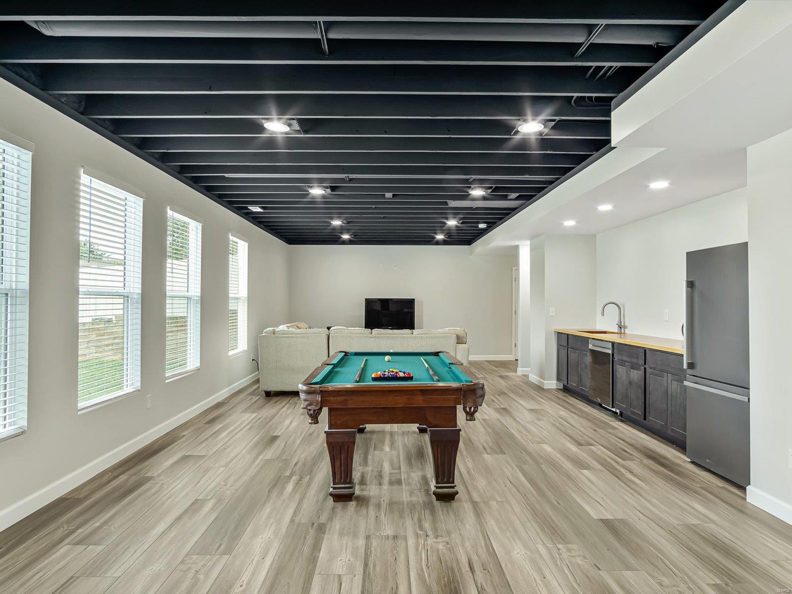 307 Independence Avenue