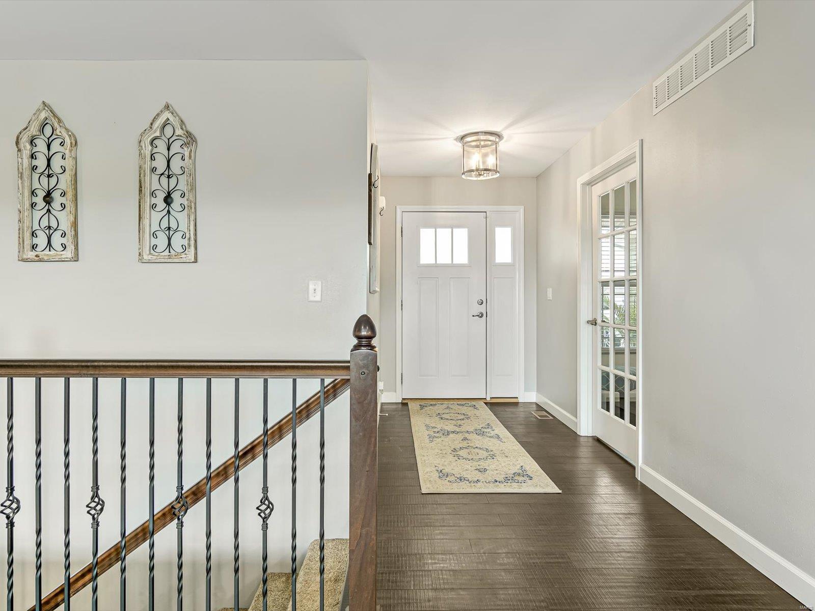 307 Independence Avenue