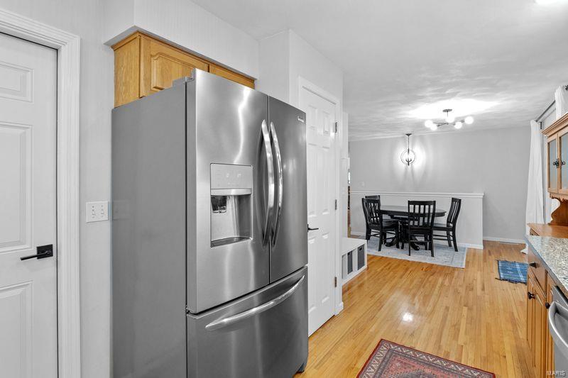 530 W Parkview Drive