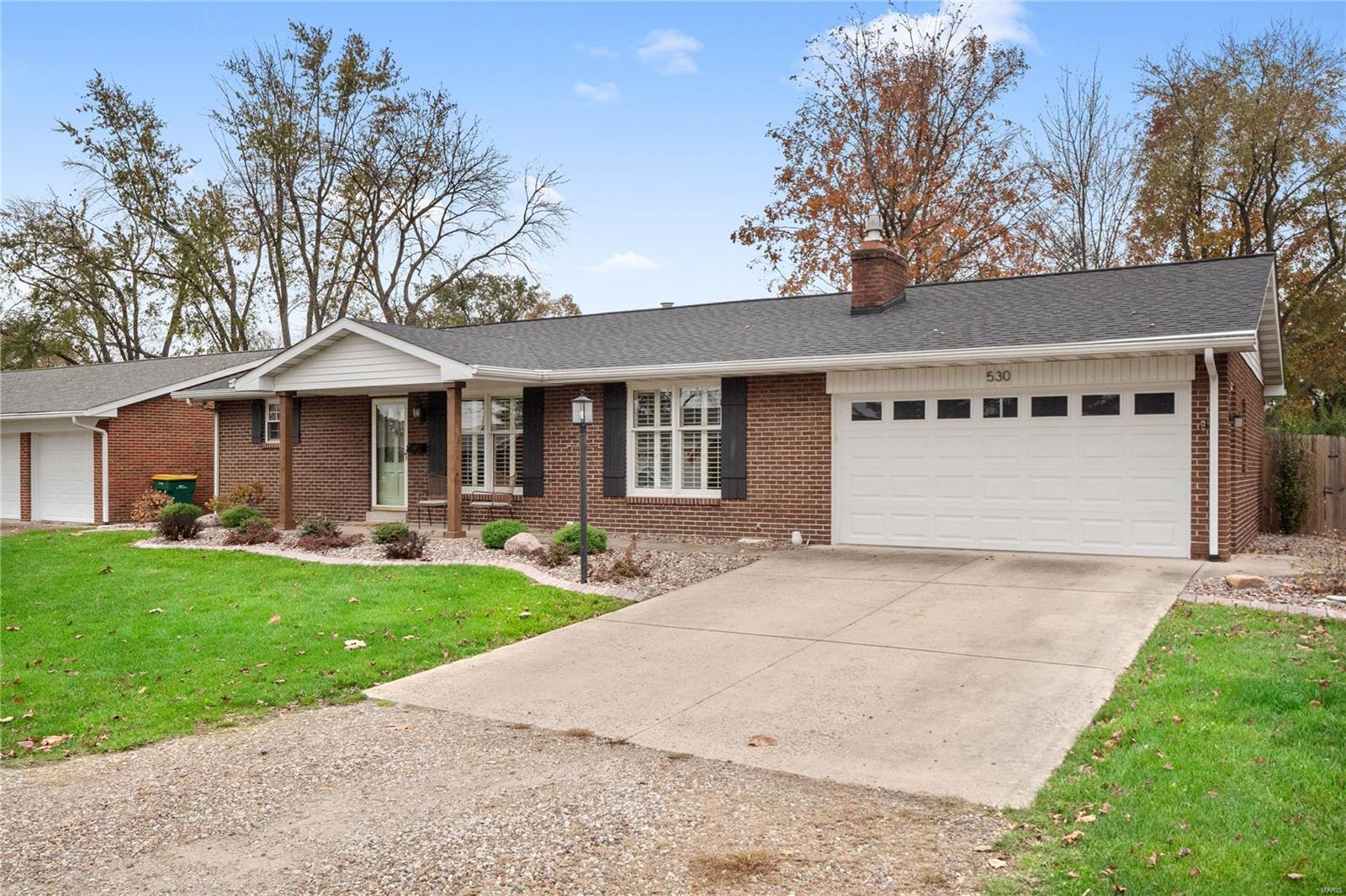 530 W Parkview Drive