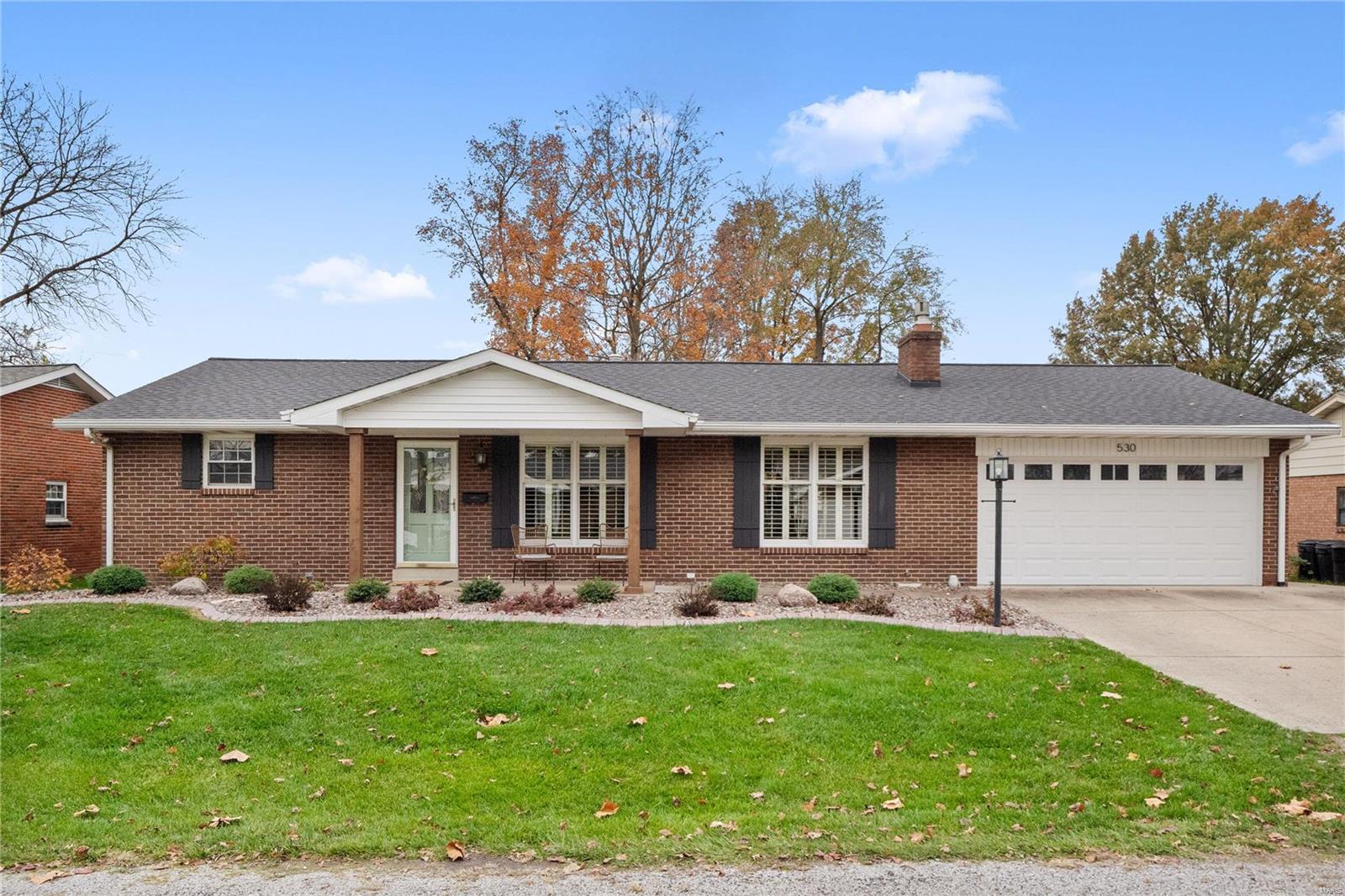 530 W Parkview Drive