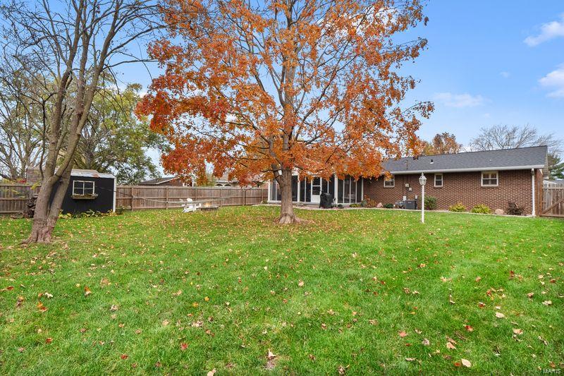 530 W Parkview Drive