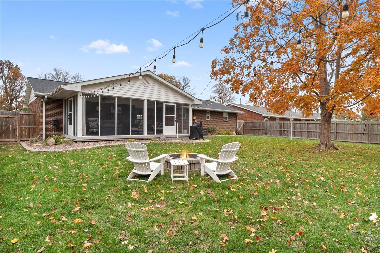 530 W Parkview Drive