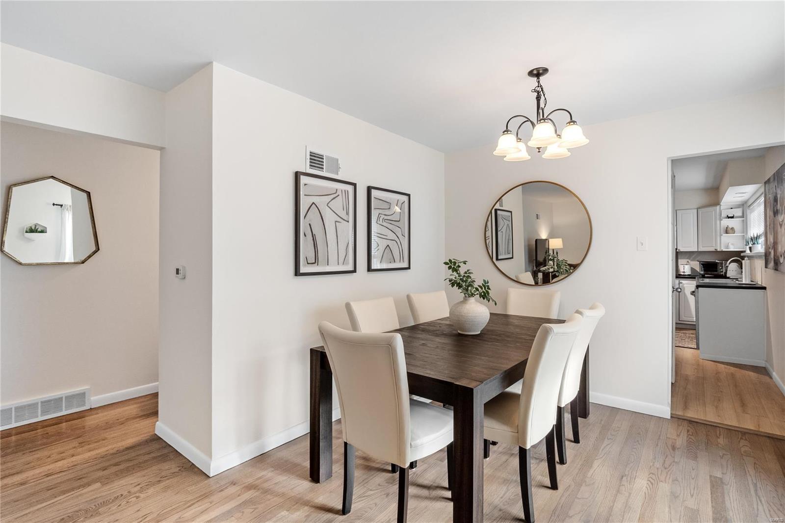 24 Country Squire Lane