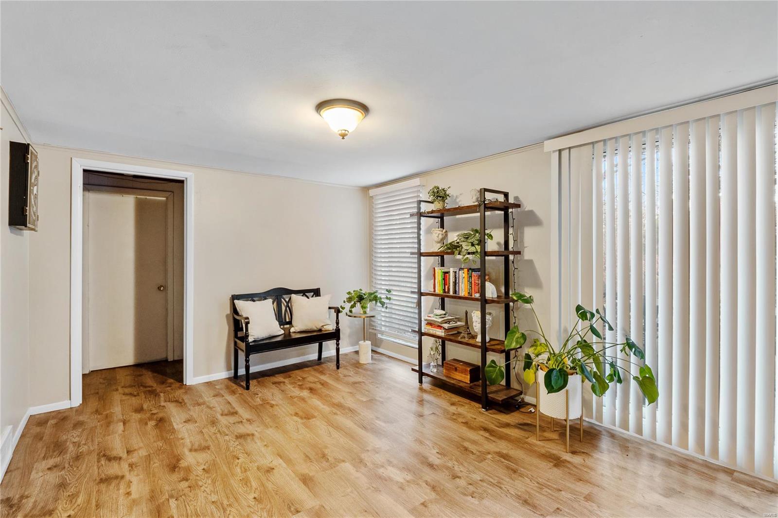 24 Country Squire Lane