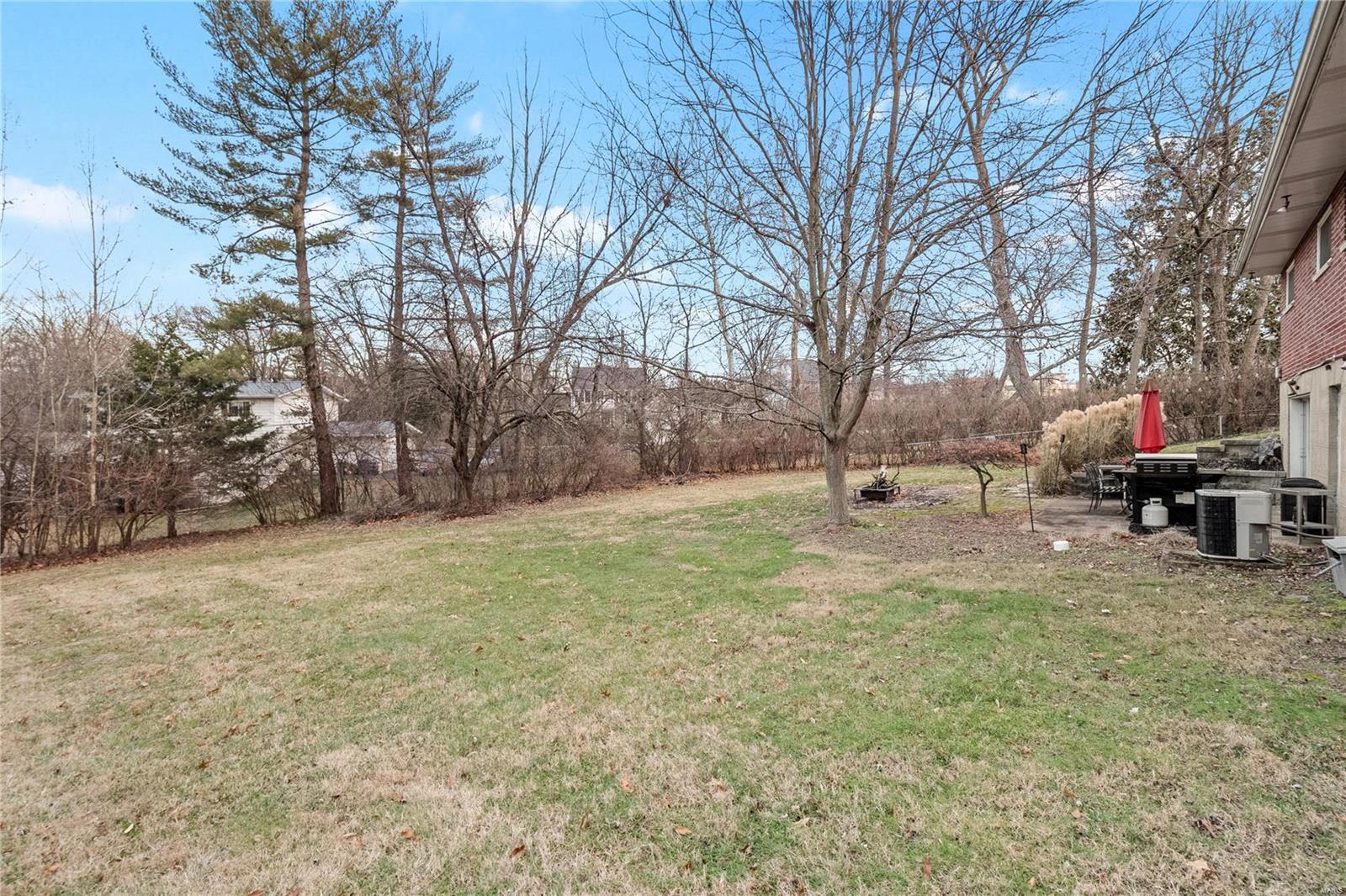 24 Country Squire Lane