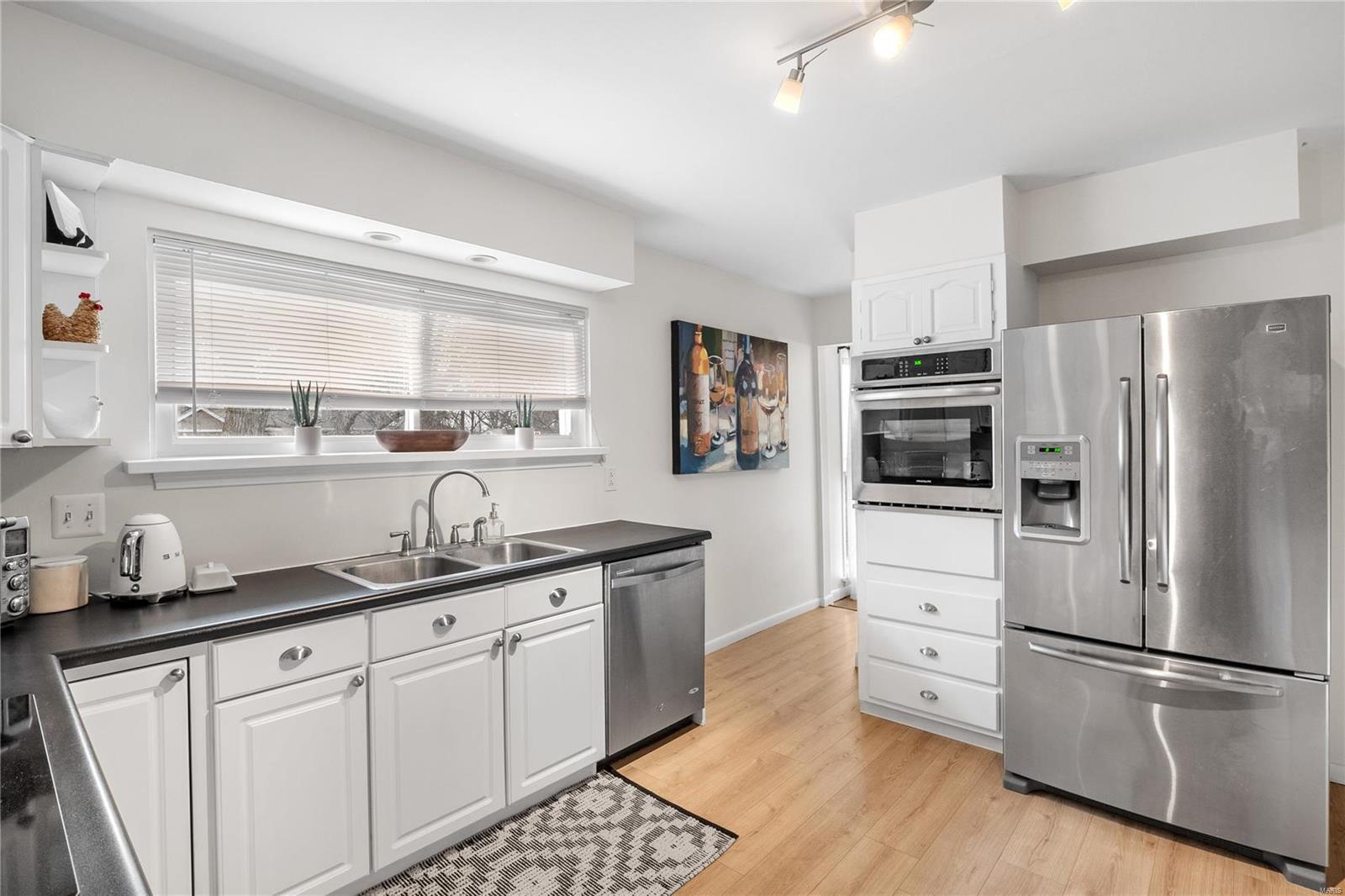 24 Country Squire Lane