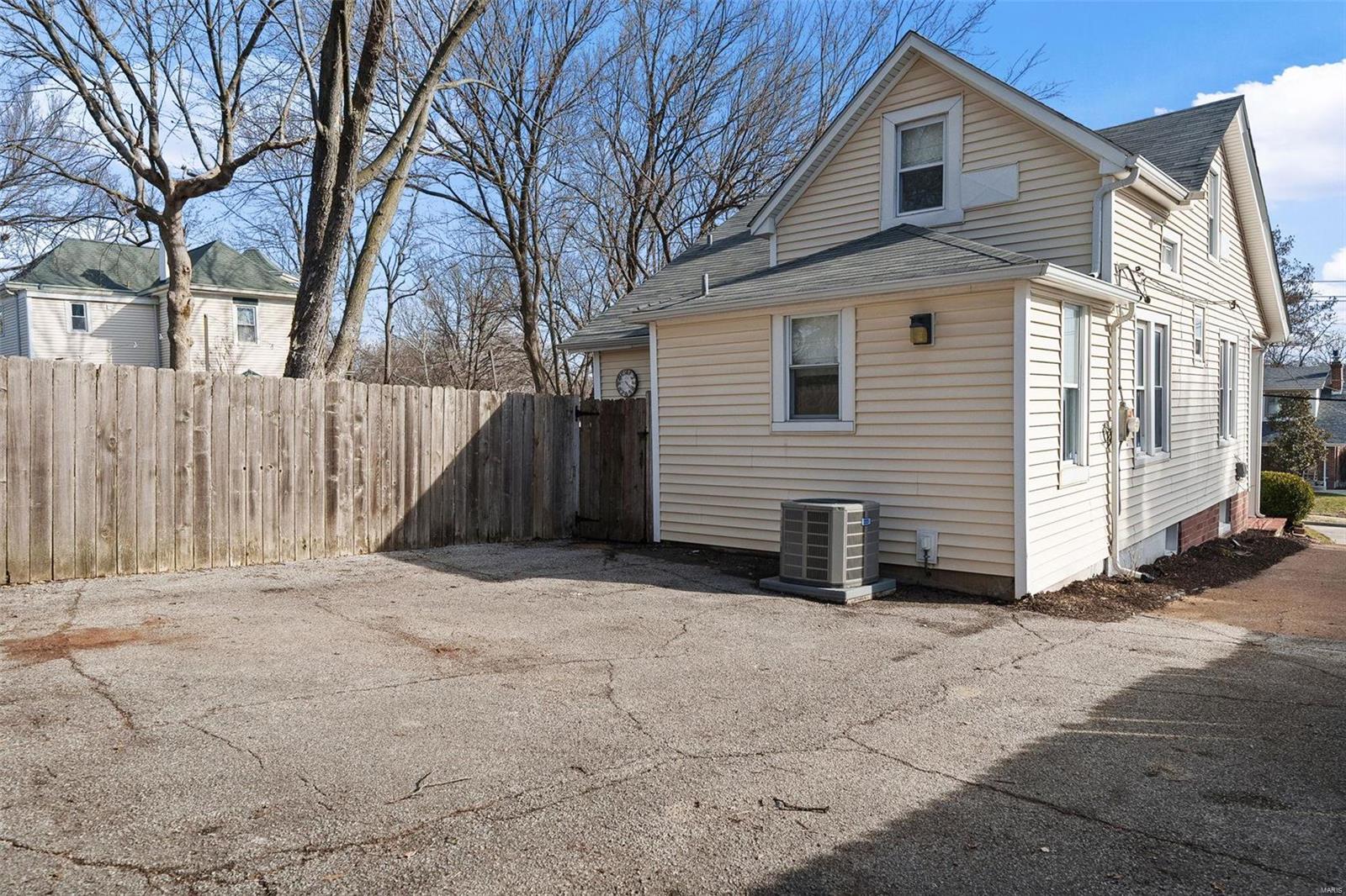 1717 Bellevue Avenue