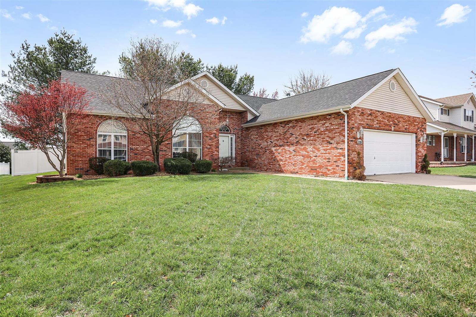 2720 Lake Lucerne Drive