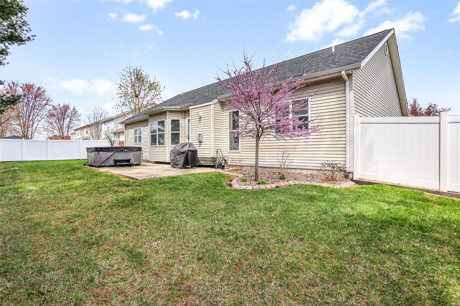 2720 Lake Lucerne Drive