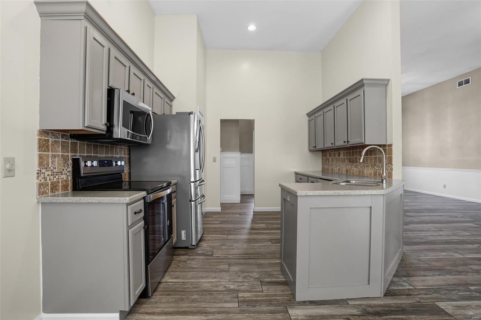 2720 Lake Lucerne Drive