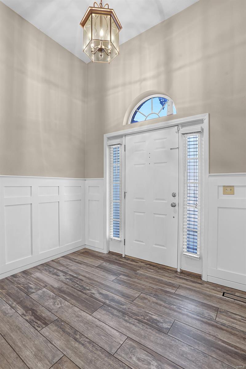 2720 Lake Lucerne Drive