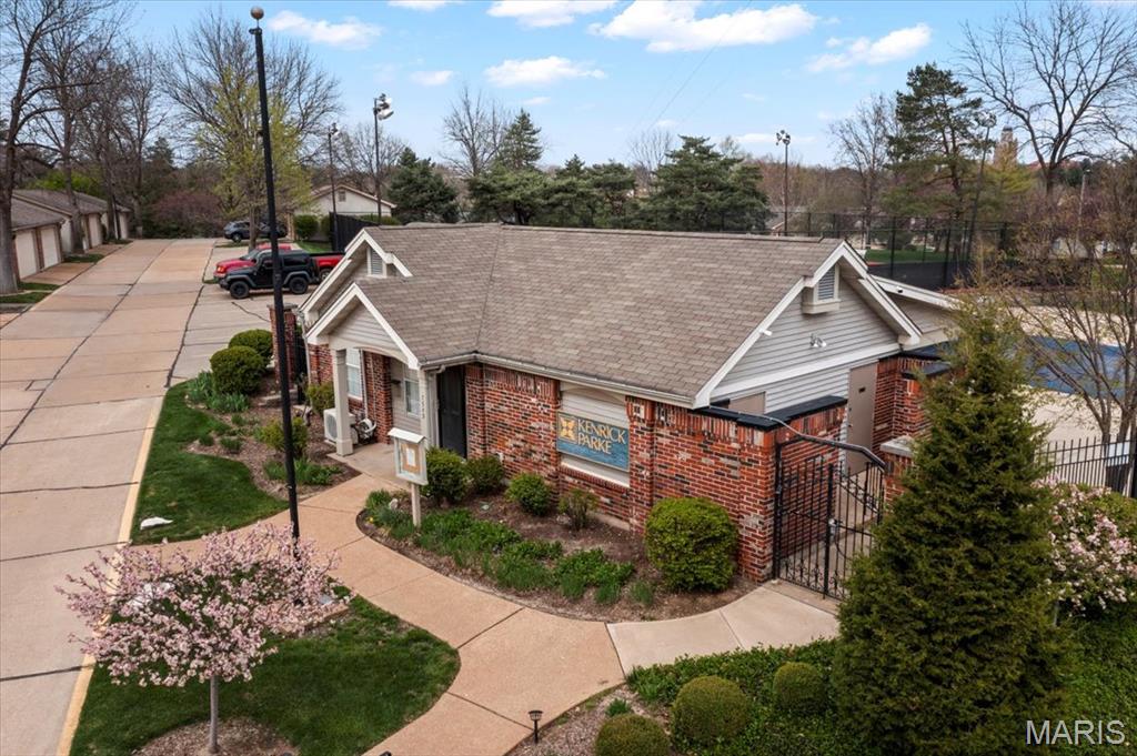 5400 Kenrick Parke Drive