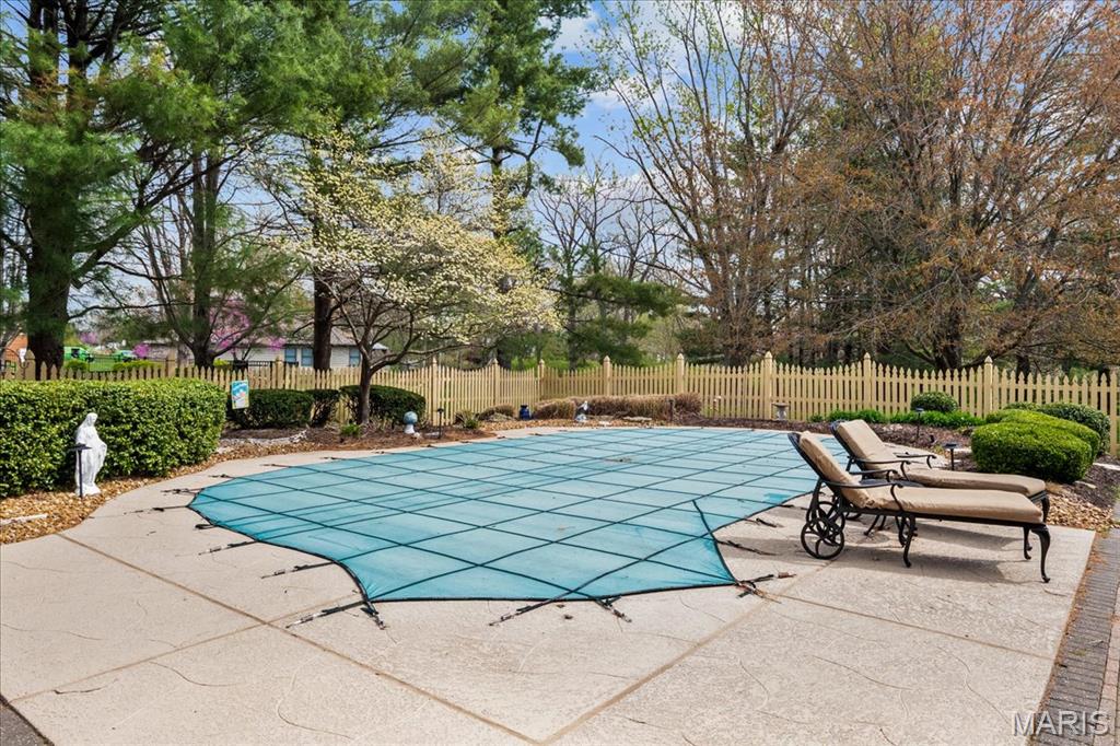 15 Sandpiper Drive