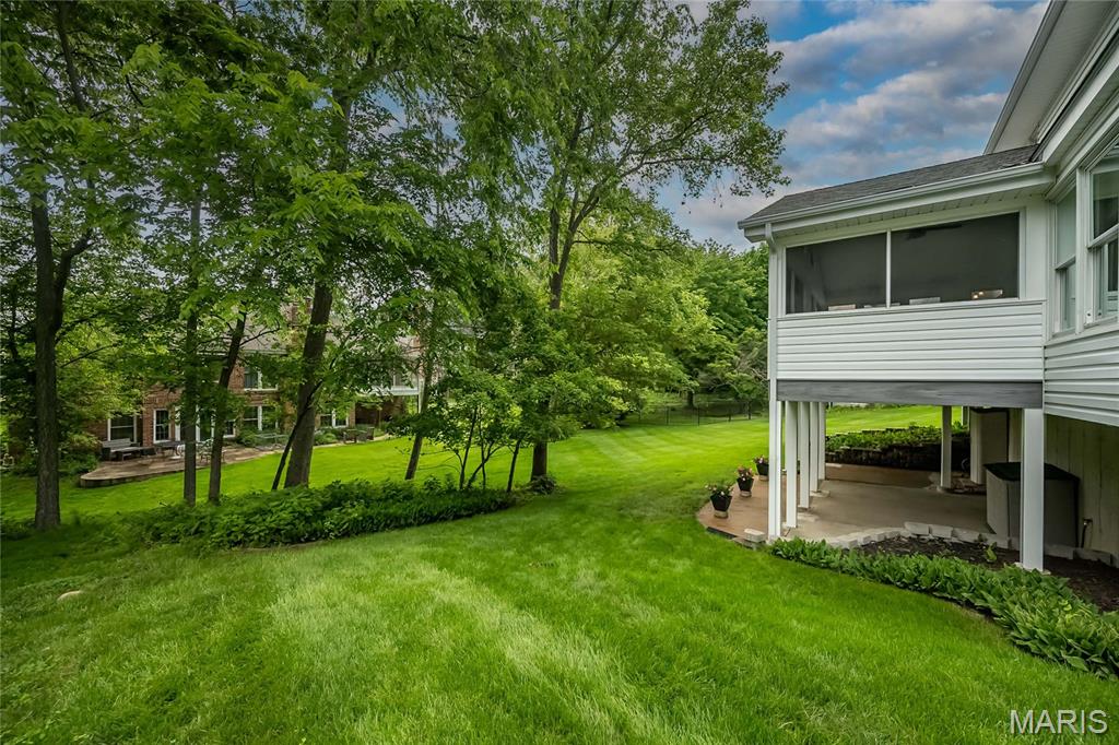1712 Eldon Ridge Court