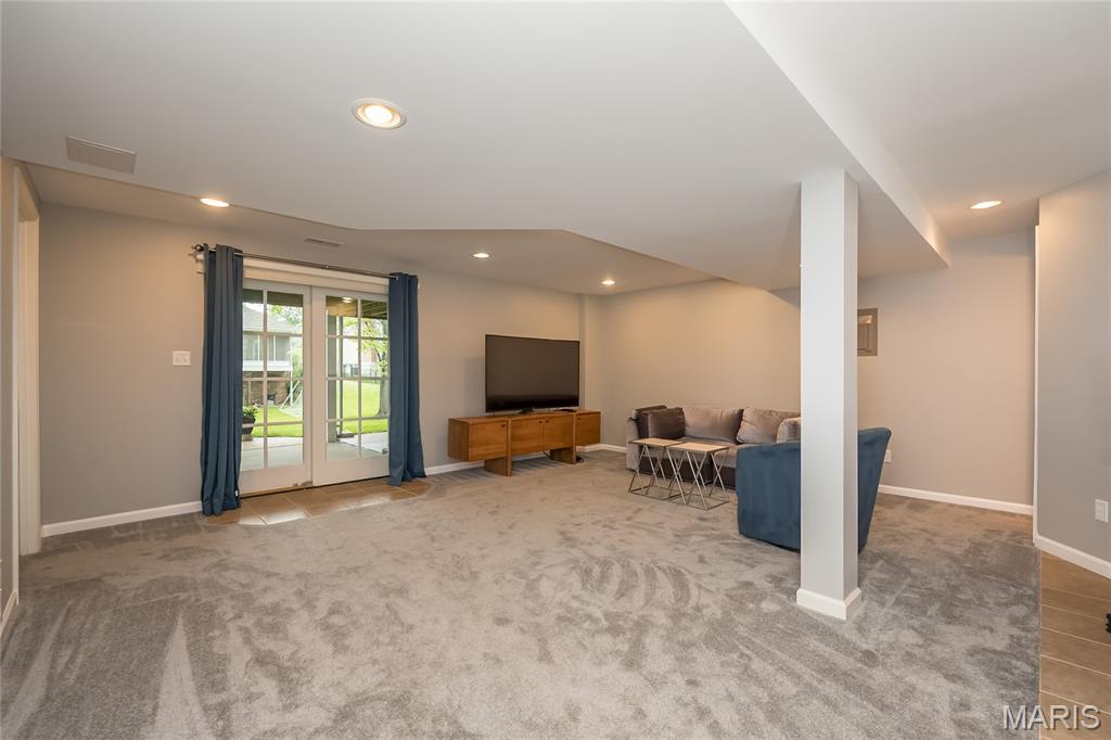 1712 Eldon Ridge Court